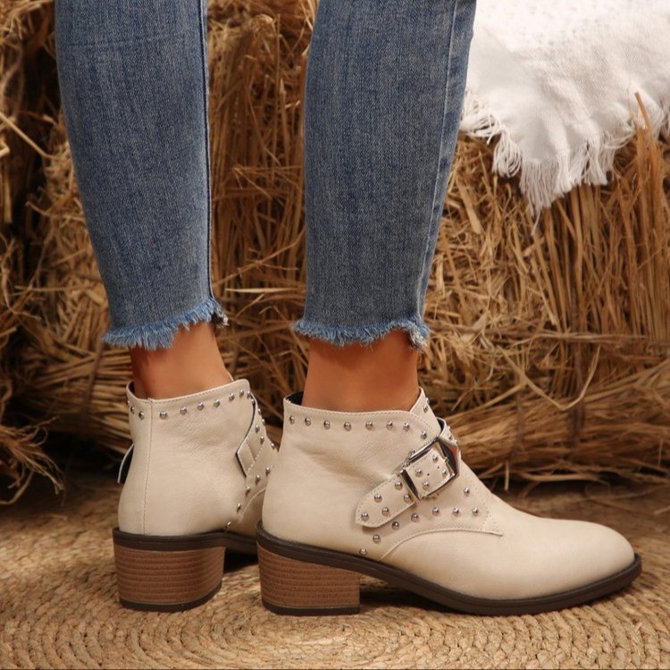 Women'S Fashion Trends Spring 2026 - Autumn and Winter Rivet Fashion High