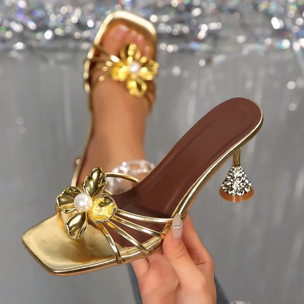 Women Fashion Ideas - Vintage Metal Flower Crystal Cone Heel