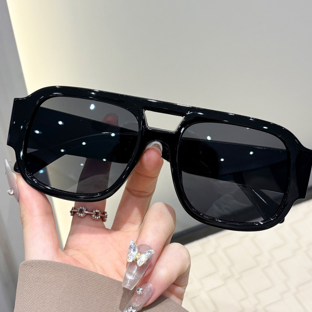 Retro Aviator Sunglasses New Y - đánh giá và giá Women Fashion Glasses